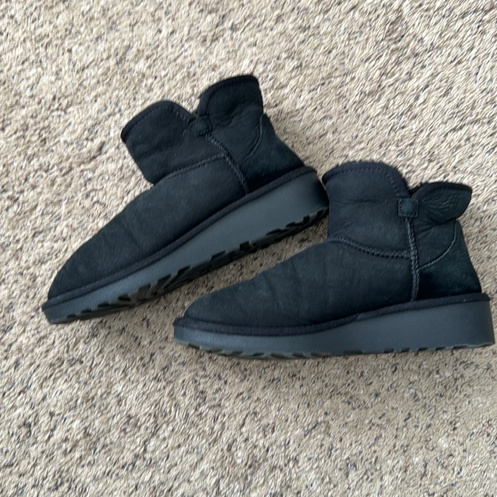 KIRKLAND Signature Women's Shearling Boot Size 8 - Picture 4 of 7